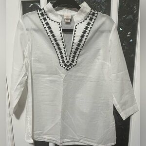 Covington white breezy blouse Size Large Petite